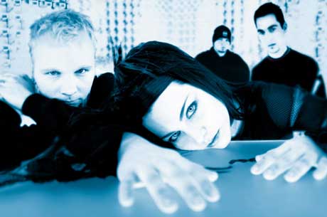 evanescence03.jpg